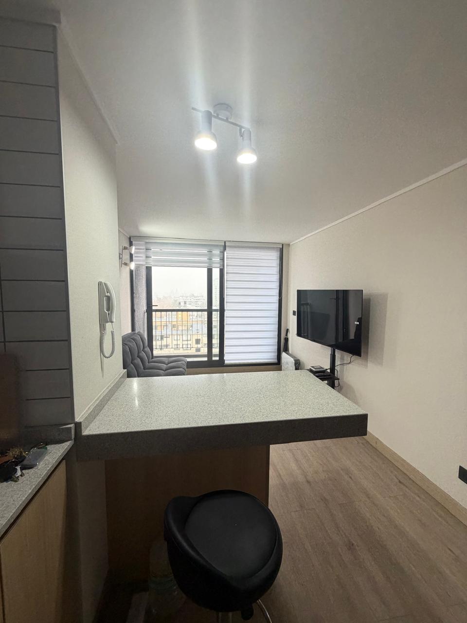 Se arrienda departamento de 1 dormitorio 1 baño.